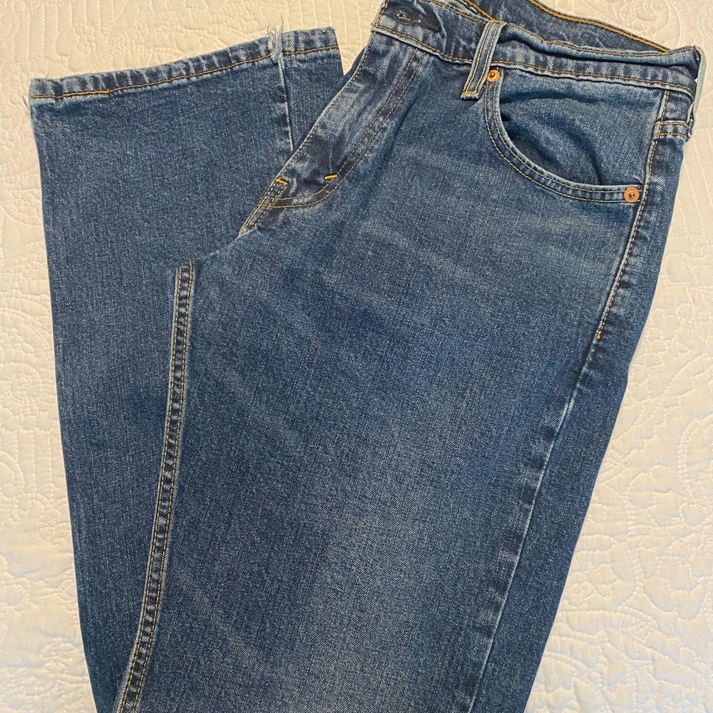 527 Levi’s